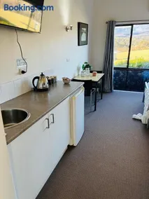 Cedar Apartments - Merrijig - Image 1