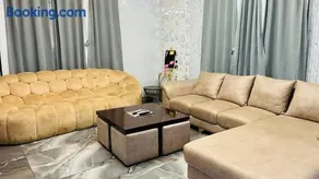 3BHK Pool Villa 20 Min From Mahakal Mandir - Image 1