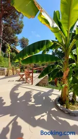 BAMBOO SUITES AREA PORTOFINO Free PARKING AC - Image 4