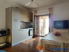 Appartamento in villa con vista mare - Image 3