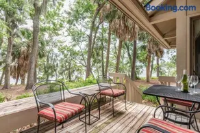 Quiet Dataw Island Villa with Water Views - Image 3