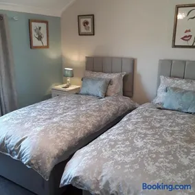 Kingsleigh Guest House - Image 3