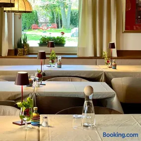 Ameiserhof Guesthouse - Image 3