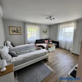 White Luxury Cottage- Mátrai Vadászház 4 - Image 1