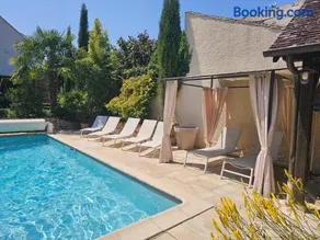 Villa familiale La Finca du champ de l'eau Avec sauna jacuzzi proche de Disney et Paris - Image 2