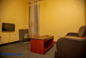PK Sleek Suites - Image 3
