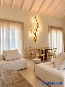 Doto Villa with private pool - Image 5