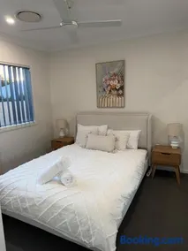 Hunter Valley Escape 5 Bedroom - Image 1