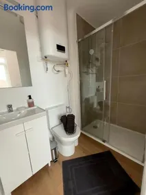 Yogi - Studio rénové - Centre - Image 2
