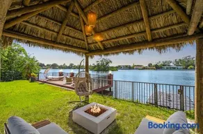 Waterfront Jungle House Firepit Sunset and more - Image 3