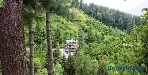 Absoulte Freedom Snowy Water Stream Luxury Cozy BnB Retreat - Image 2