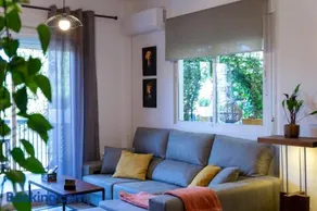 Apartamento amplio con gran terraza y vistas - Image 2