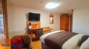 Gästehaus Holzer Kreuz - Gästezimmer Veilchen für 2 Personen inkl Landfrühstück - Image 2