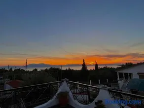 Thomis Sea View Home - Image 2