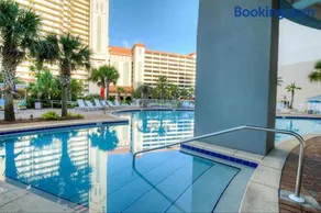 Laketown Wharf 1238 - Brand New End Unit With Wrap Around Balcony - Image 2