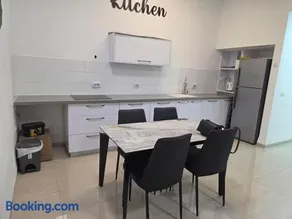 הפינה של פנינה במושבה - דירה משפחתית מהממת - Image 3