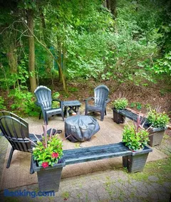 Charming Farmhouse - Holiday Hills - Image 3