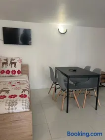 Chaudari Guest House - Image 4