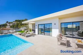 Villa Bliss - Plusholidays - Image 3