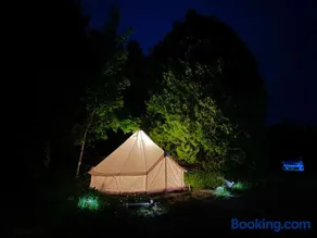 大人数の家族旅行に！BBQ/シアタールーム/カラオケ/日本庭園 - Image 3