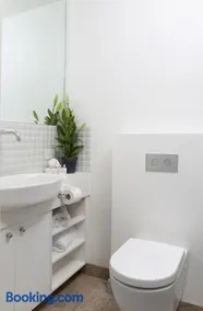 Studio 4 - Saint George Accommodation - Image 2