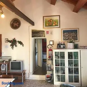Charming Apartment in Montenero, Mountain View - Image 2