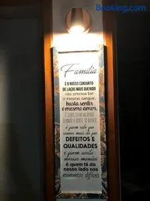 Amplo Apartamento Guarapari - Praia do Morro- Edifício San Martin -Decorado- LOCALIZAÇÃO IMBATÍVEL - Em frente a Supermercado e farmacia - Praia Center - 3 quartos - Internet - Vaga de estacionamento - Image 3