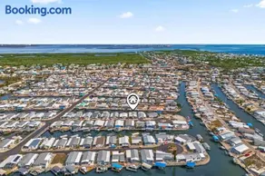 Island Getaway - Image 3