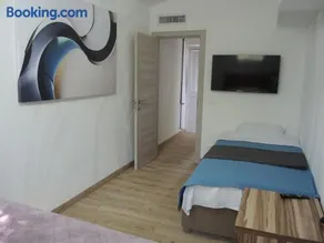 Rooms&Restaurant 43 - Image 1