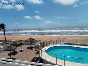 Islantilla-Apartamento con piscina y garaje en primera línea de playa - Image 2