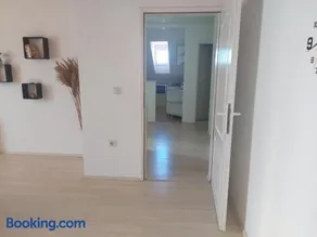 Djokić 2 sa bazenom - Image 3