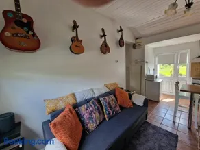 The Speak Easy Cottage Multyfarnham -Two Bedroom - Image 5