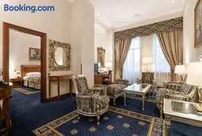 Premier Palace Hotel Kyiv - Image 4