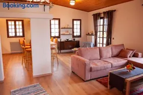 T-Canyon Residence - Image 2