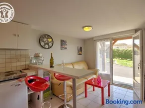 Gîte Studio avec Terrasse Privée au Cœur du Vignoble - Image 3