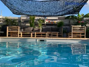 Villa et dépendance piscine privée - Image 4