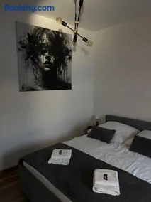 Apartamenty Łuczkowskiego z widokiem na Stary Rynek i Studnię 2 - Image 2
