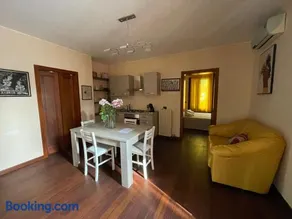 Villa Violetta - Accogliente Casa con Piscina - Image 1