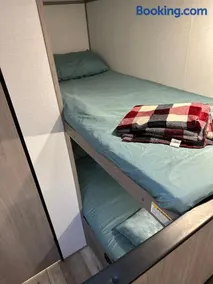 Cozy Camper Retreat on Sleepy Hollow Lake - Image 2