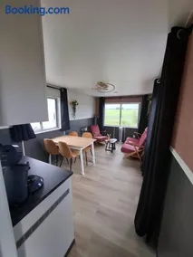 Chalet Julia, Minicamping de Grutte Earen - Image 2