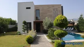 Villa Dream Kuşadası Pool- Garage - Image 2