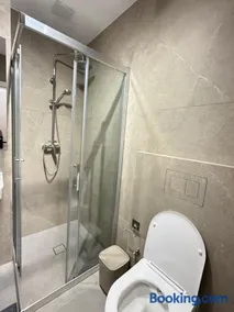 Ajazi Rooms - Image 3