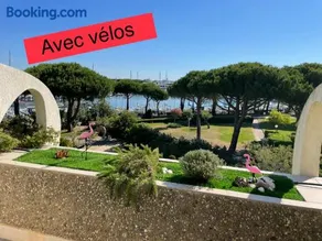 Studio vue port, belle terrasse, piscine - Image 2