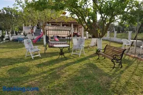 Neptune Resort - Image 2