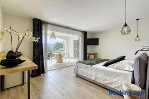 Chambre d'hôtes avec jacuzzi proche Saint Tropez - Image 3
