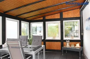 Appartement de vacances adapté aux familles avec terrasse, barbecue et jardin | Vue rivière - Image 4