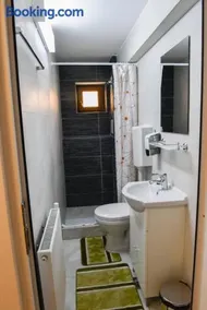 Hotel Darina Tarnaveni - Image 2