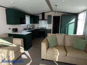 Boulevard Escape, Seal Bay Retreat - Image 5