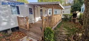Mobil-home avec grande terrasse - Image 1