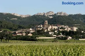 Pleasant Winemaker apartment - Image 3